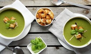 Dieta piure de supe în meniul dietă de băut